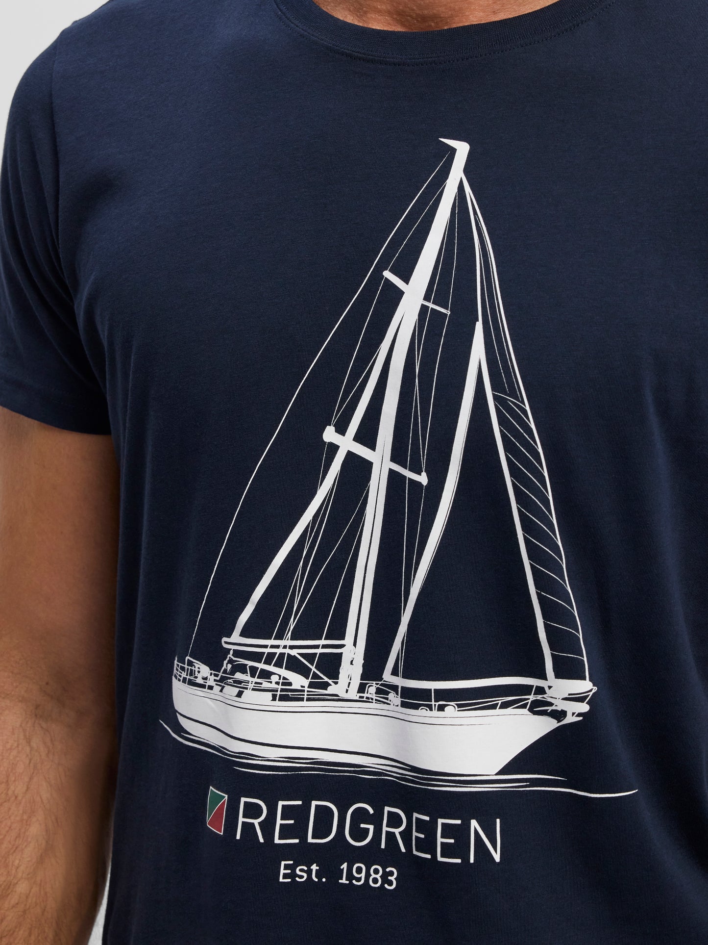 T-Shirt Sailing Design - Solid Navy