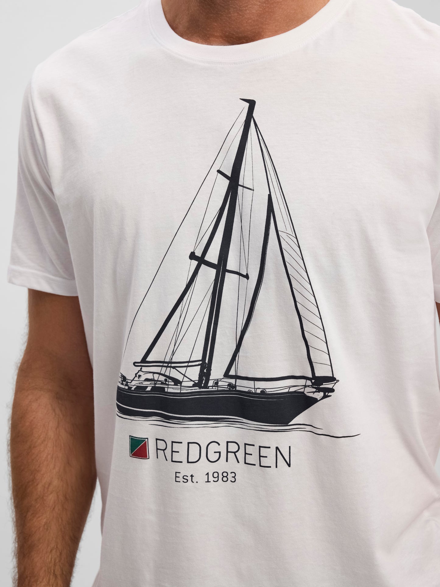 T-Shirt Sailing Design - Solid White