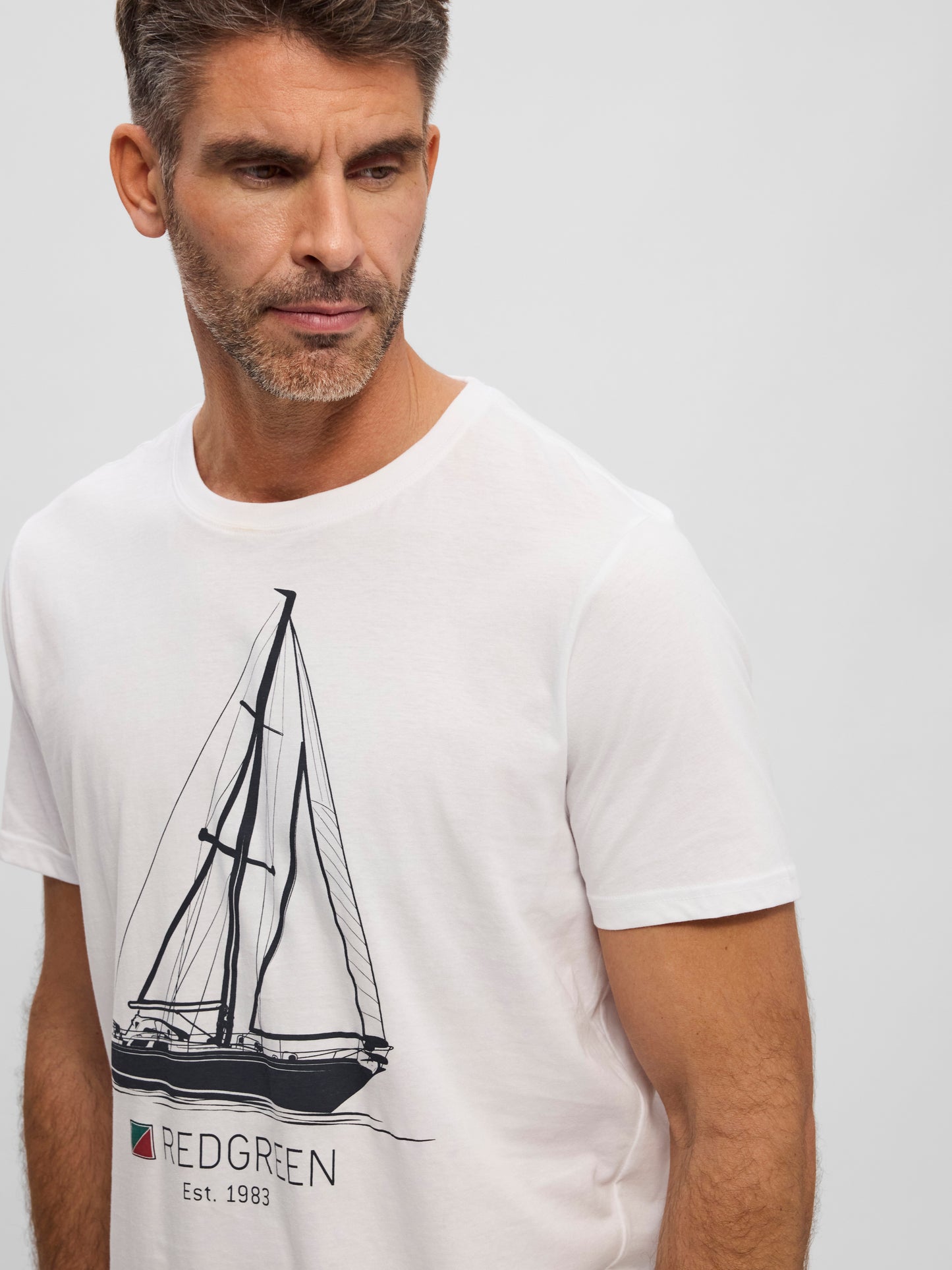 T-Shirt Sailing Design - Solid White